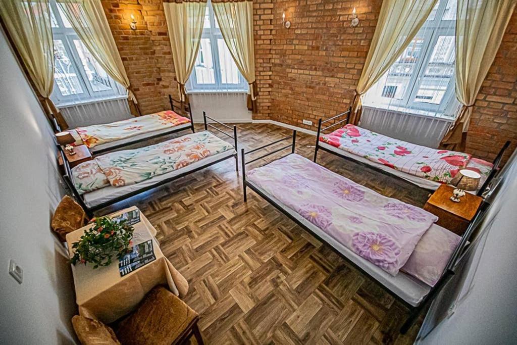 Apartament Rynek Leśna Exteriör bild